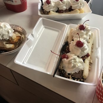 Mighty Moo Ice Cream - The banana split and the cookie Sunday. - Ice Cream & Frozen Yogurt Near Me - Youngtown, Arizona