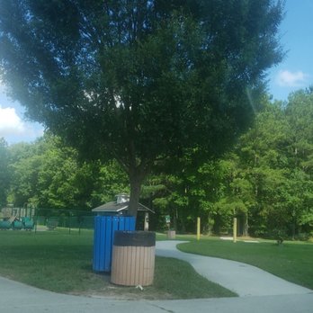 Deep Creek Park - Dog Parks Near Me - Chesapeake, Virginia