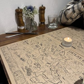 Dulse and Brose - I liked the flowers and the map placemats! - Bars Near Me - Portree, HLD Dulse and Brose - I liked the flowers and the map placemats! - Bars Near Me - Portree, HLD