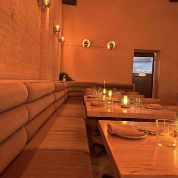 Maxwell Alley - New American Near Me - Jersey City, New Jersey