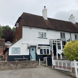 Rose and Crown, Mayfield - Rose & Crown, Frontage