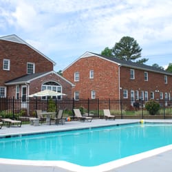 Farmingdale Townhouses