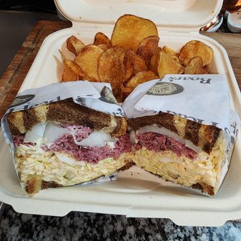 Lei Lei's Bistro - Pastrami sandwich - Food Trucks Near Me - Honolulu, Hawaii