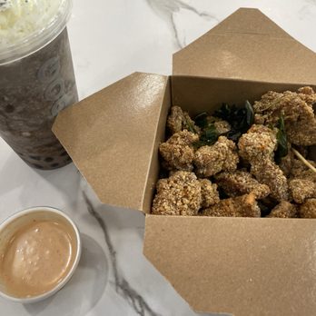 Goomo Tea - If only you could smell how good this popcorn chicken is. Also pictured is the Oreo Cyclone with boba - Bubble Tea Near Me - Walnut, California Goomo Tea - If only you could smell how good this popcorn chicken is. Also pictured is the Oreo Cyclone with boba - Bubble Tea Near Me - Walnut, California