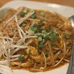 Dek Thai Restaurant - Pad Thai