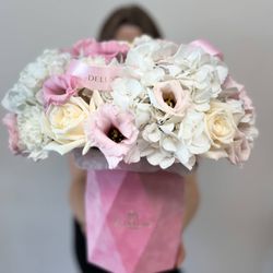 My Deluxe Flowers
