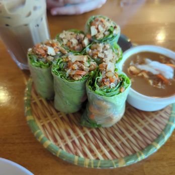 Merit Vegan Restaurant - Spring rolls are top notch! - Vegetarian Near Me - Sunnyvale, California