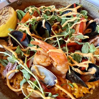 Abrazo - Seafood paella - Spanish Near Me - San Francisco, California Abrazo - Seafood paella - Spanish Near Me - San Francisco, California