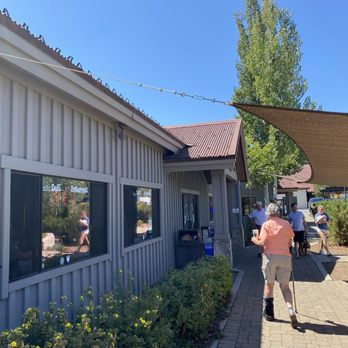 Full Belly Deli- Truckee - Front of restaurant - Breakfast & Brunch Near Me - Truckee, California