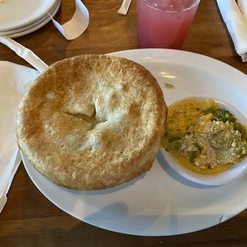 Cheddar's Scratch Kitchen - Homemade Chicken Pot Pie - Comfort Food Near Me - Brandywine, Maryland Cheddar's Scratch Kitchen - Homemade Chicken Pot Pie - Comfort Food Near Me - Brandywine, Maryland