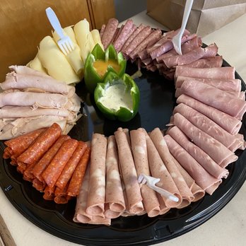 Alfredo's Italian Kitchen - Deli plate - Italian Near Me - Lynn, Massachusetts