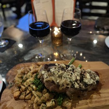 Castile Restaurant - Breakfast & Brunch Near Me - St Pete Beach, Florida