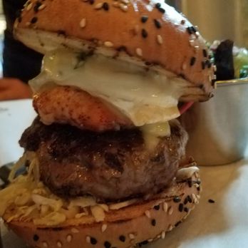Burger & Lobster - Seafood Near Me - London, XGL Burger & Lobster - Seafood Near Me - London, XGL