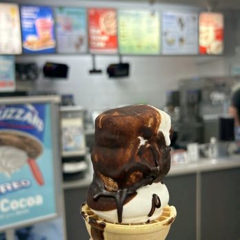 Dairy Queen - What the hell do you call this? - Ice Cream & Frozen Yogurt Near Me - Cerritos, California