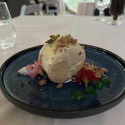 Rouge - Ice cream sandwich was a delight.