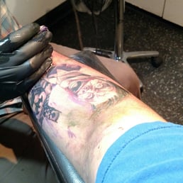 Jimmy doing my first tatoo Jimmy doing my first tatoo