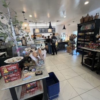 Padua Pasta Makers - Pasta Shops Near Me - Upland, California