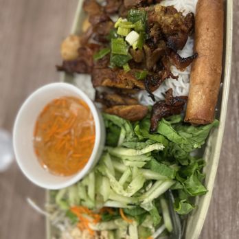 Bone & Broth - Vietnamese Near Me - Ontario, California