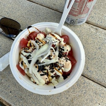 Tony’s Catch - poke bowl - Food Trucks Near Me - Kapaʻa, Hawaii