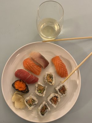 Sushi Yoshi by null