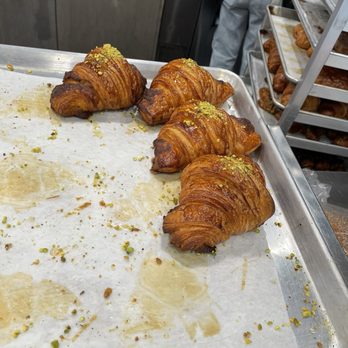 PASCAL PATISSERIE AND CAFE - Updated May 2024 - 836 Photos & 568 ...