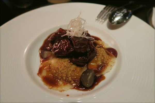 CÉ LA VI Hong Kong by null