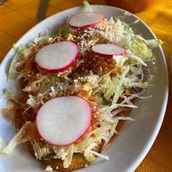 La Chata - Sope (kinda raw) - Mexican Near Me - Guadalajara, JAL