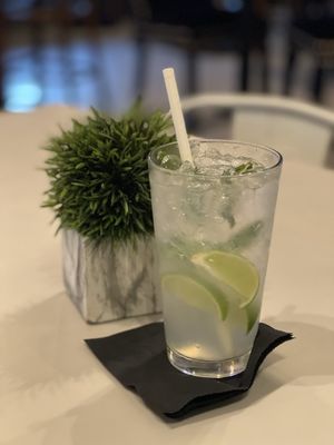 Tribeca Restaurant And Lounge by null