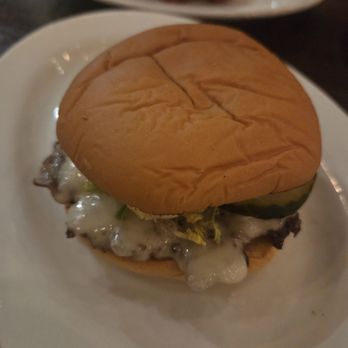 5 Napkin Burger - Burgers Near Me - New York, New York