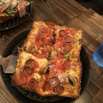 Blue Pan Pizza - Mountain Top - friends order - Pizza Near Me - Denver, Colorado Blue Pan Pizza - Mountain Top - friends order - Pizza Near Me - Denver, Colorado