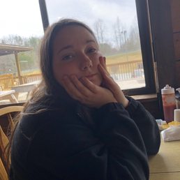 Waiting 45 minutes and hunger is overwhelming face