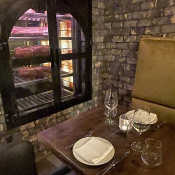 1881 KITCHEN TABLE - Updated March 2025 - 52 Photos & 33 Reviews - 112 ...