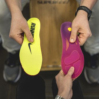 Fleet Feet Fox Valley - Sports Wear Near Me - Appleton, Wisconsin Fleet Feet Fox Valley - Sports Wear Near Me - Appleton, Wisconsin