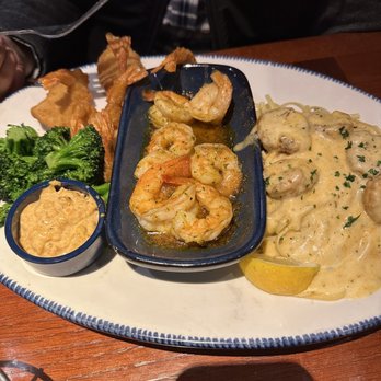 Red Lobster - Cajun Shrimp Trio - Seafood Near Me - Omaha, Nebraska