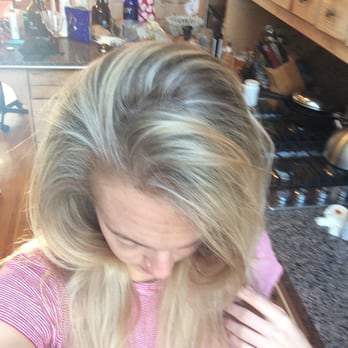 Studio Savvy Salon - Brooke Hassellman did an amazing job on my full head of highlights!! - Hair Salons Near Me - Rancho Santa Fe, California Studio Savvy Salon - Brooke Hassellman did an amazing job on my full head of highlights!! - Hair Salons Near Me - Rancho Santa Fe, California