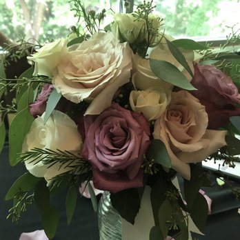 Judy's Petal and Blooms - Small wedding bouquet - Floral Designers Near Me