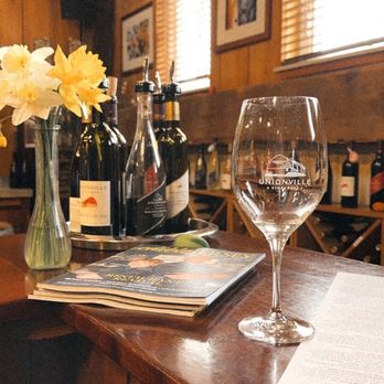 Unionville Vineyards - Wineries Near Me - Ringoes, New Jersey