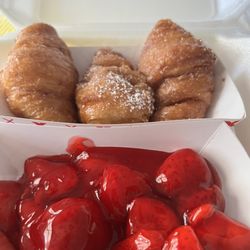 FunOhCakes - Funssants are delicious!