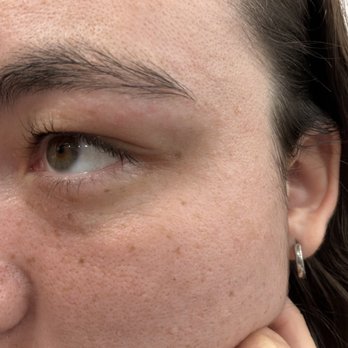 Charisma - Eyebrow wax - Nail Salons Near Me - San Jose, California