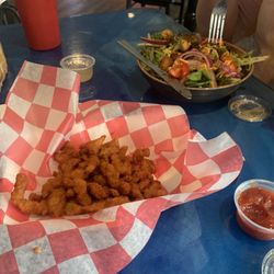 Fried clams and side salad. The side salad is pretty much the size of an entree!