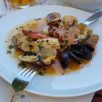 Fontanna - Italian Near Me - Warsaw, MZ