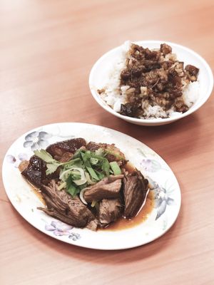Huang Ji Braised Pork by null