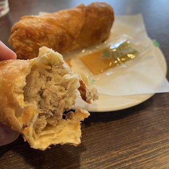 Jess Cafe - Inside the egg roll :) - Chinese Near Me - Chicago, Illinois Jess Cafe - Inside the egg roll :) - Chinese Near Me - Chicago, Illinois