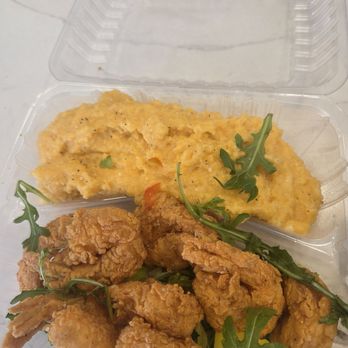 Cea-Lo L.A - Shrimp & grits Fried chicken, rolling john - New American Near Me - Sherman Oaks, California Cea-Lo L.A - Shrimp & grits Fried chicken, rolling john - New American Near Me - Sherman Oaks, California