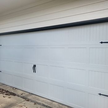 Garage Door Specialists - Garage Door Services Near Me - Bulverde, Texas