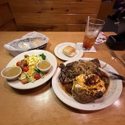 Texas Roadhouse - Sirloin baked potato salad