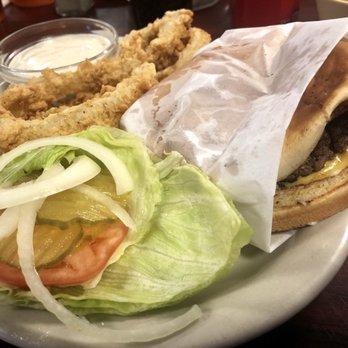 Las Lomitas - Cheeseburger and onion rings - Tex-Mex Near Me - Hebbronville, Texas