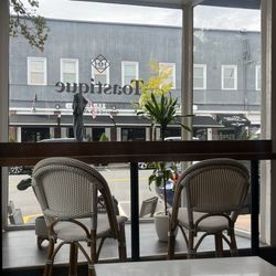 Toastique - Inside windows facing outside