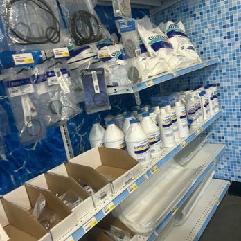 Leslie's Pool Supplies - Hot Tub & Pool Near Me - Temecula, California
