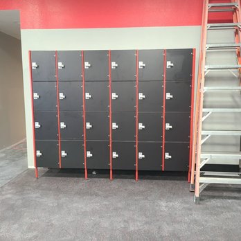Raw Fitness Temecula - Interval Training Gyms Near Me - Temecula, California